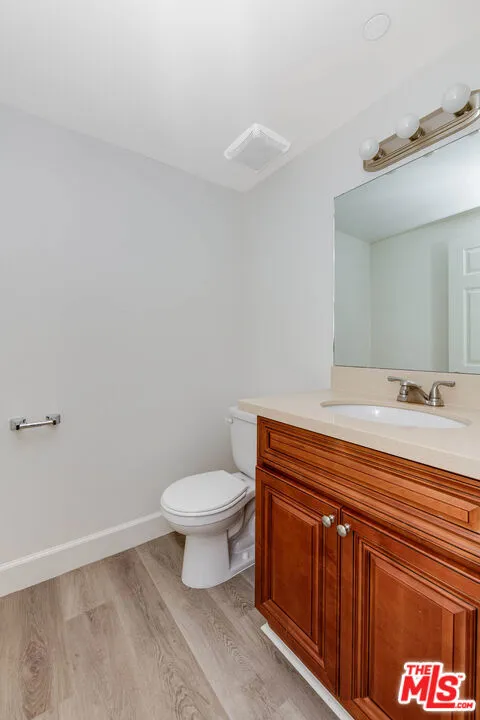 14735 Friar Street #113 Van Nuys, CA 91411