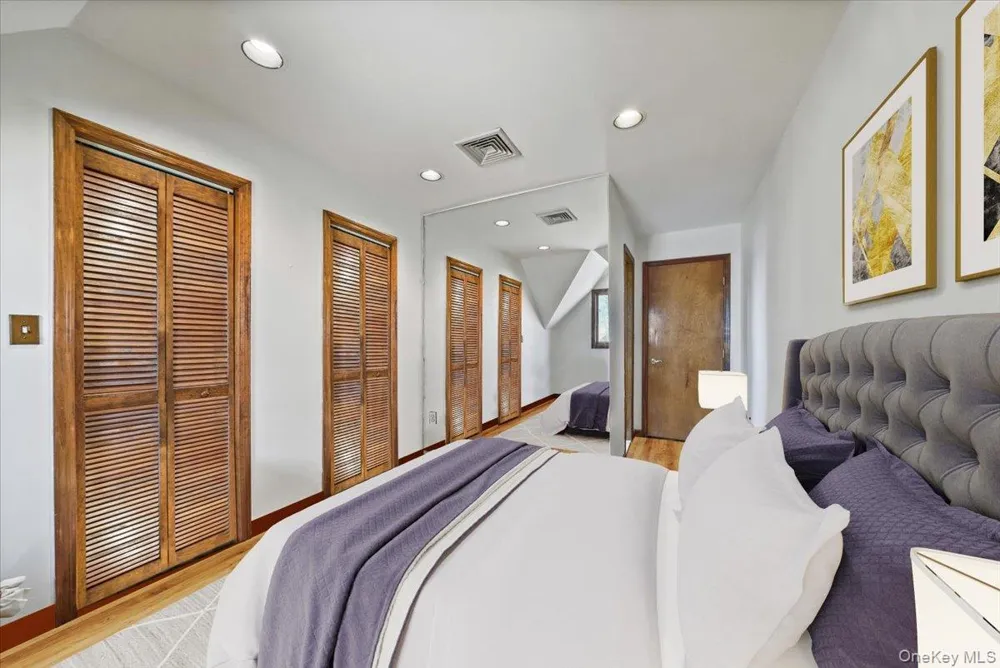 1 Lookout Road Tuxedo Park, NY 10987