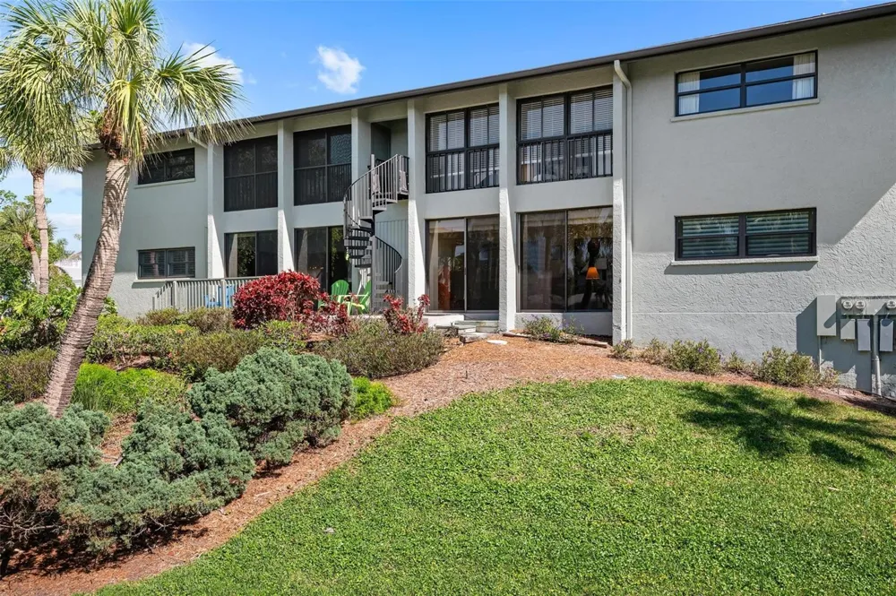 4255 GULF DRIVE #116 Holmes Beach, FL 34217