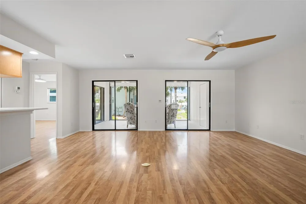 4255 GULF DRIVE #116 Holmes Beach, FL 34217