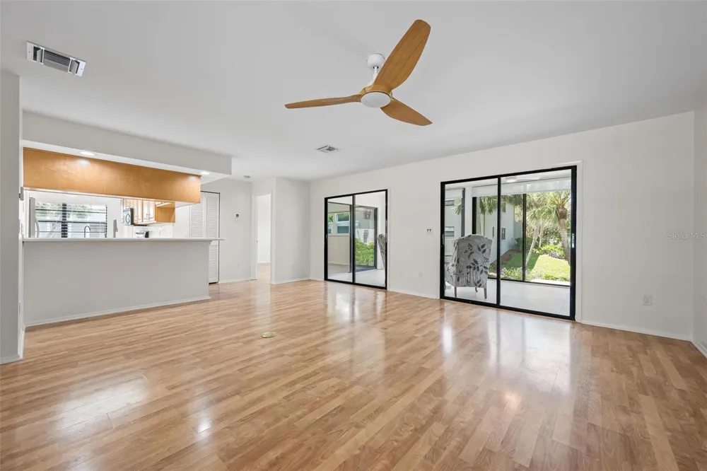 4255 GULF DRIVE #116 Holmes Beach, FL 34217