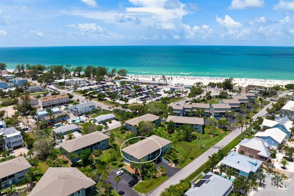 4255 GULF DRIVE #116 Holmes Beach, FL 34217