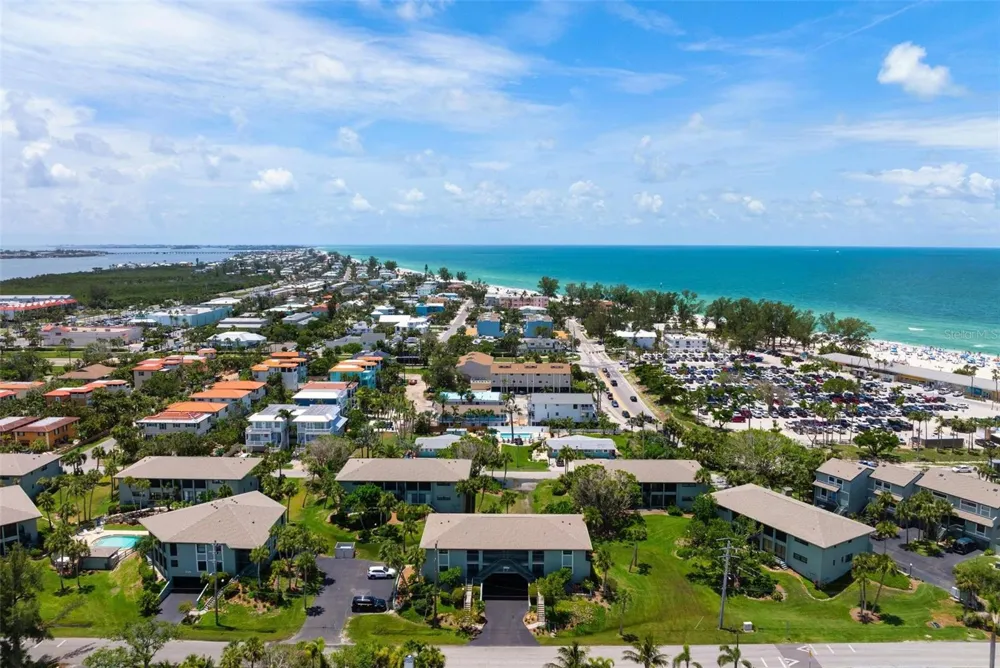 4255 GULF DRIVE #116 Holmes Beach, FL 34217