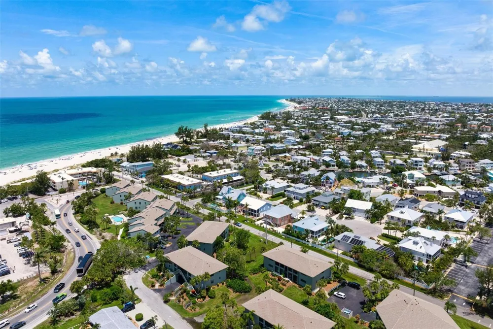 4255 GULF DRIVE #116 Holmes Beach, FL 34217