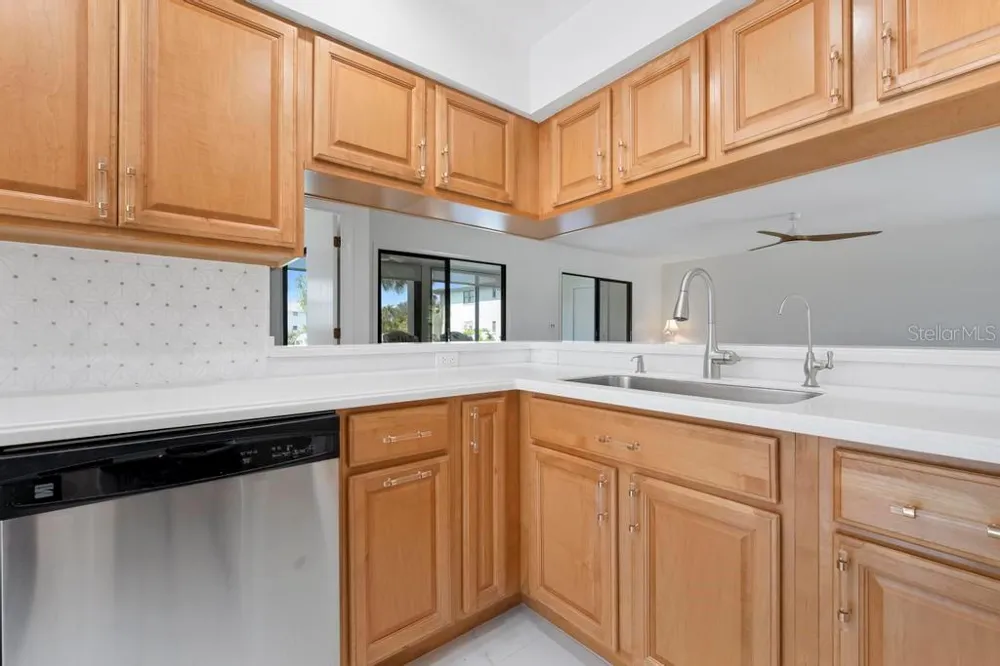 4255 GULF DRIVE #116 Holmes Beach, FL 34217