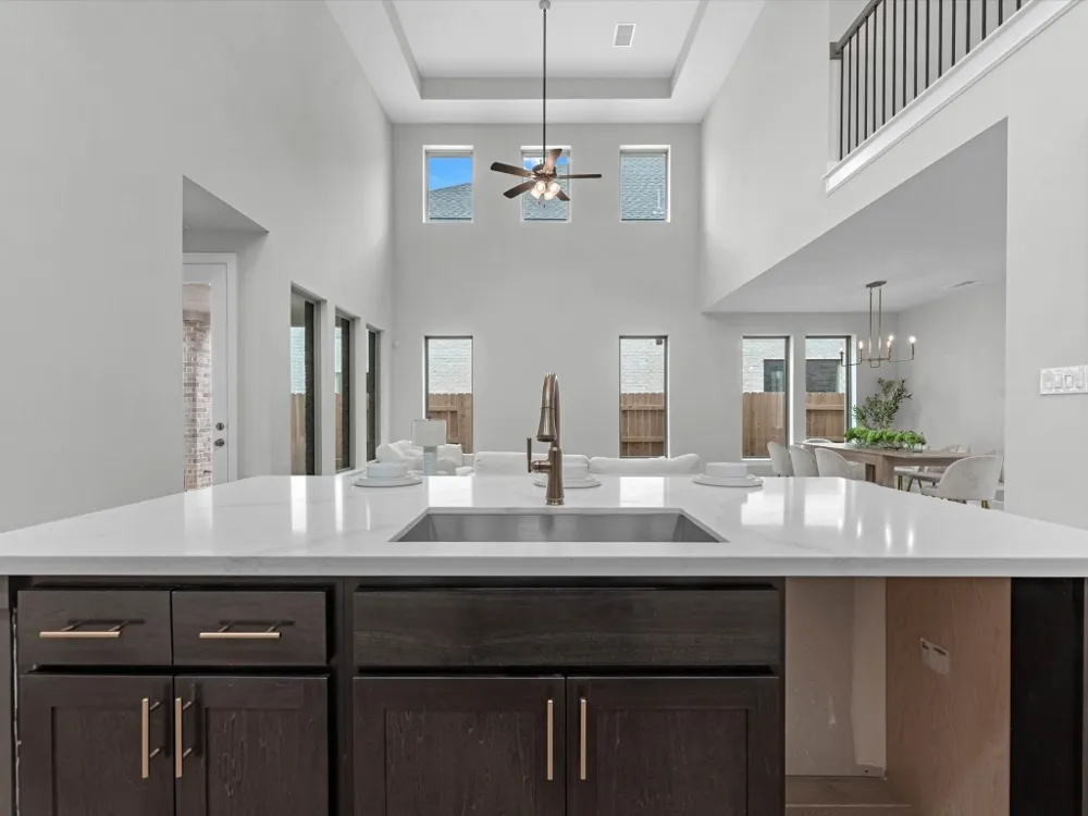 129 Emerald Grove Drive Georgetown, TX 78633