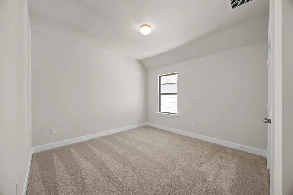 129 Emerald Grove Drive Georgetown, TX 78633