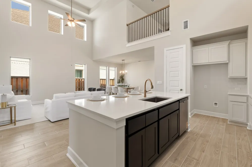 129 Emerald Grove Drive Georgetown, TX 78633