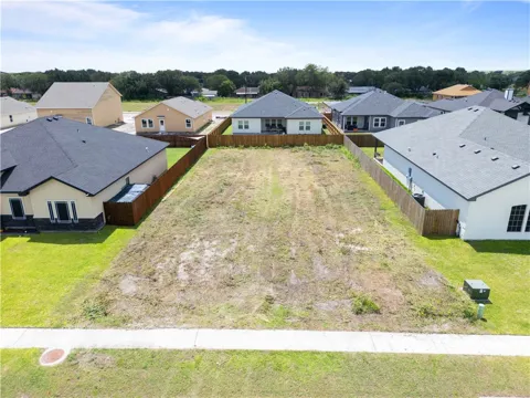 106 MEADOWBROOK