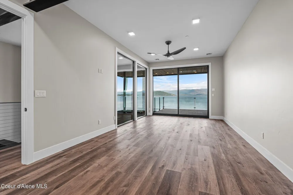 802 Sandpoint Ave ##8106 Sandpoint, ID 83864