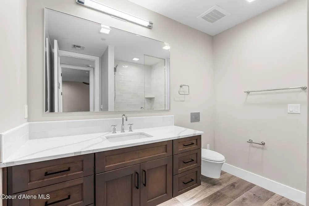 802 Sandpoint Ave ##8106 Sandpoint, ID 83864