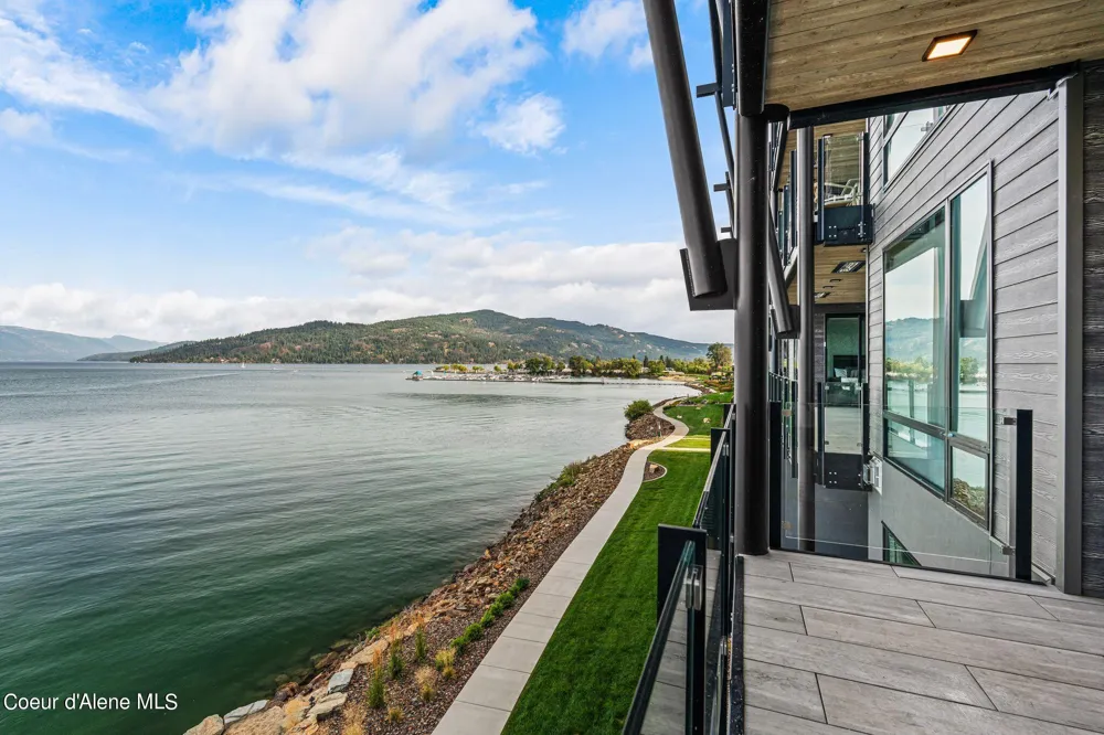 802 Sandpoint Ave ##8106 Sandpoint, ID 83864