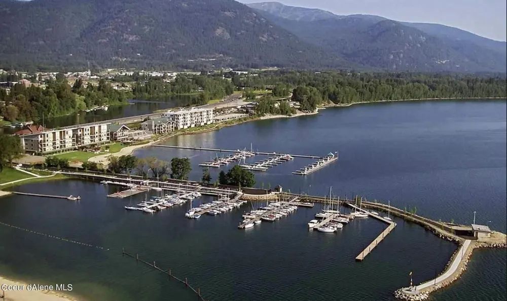 802 Sandpoint Ave ##8106 Sandpoint, ID 83864