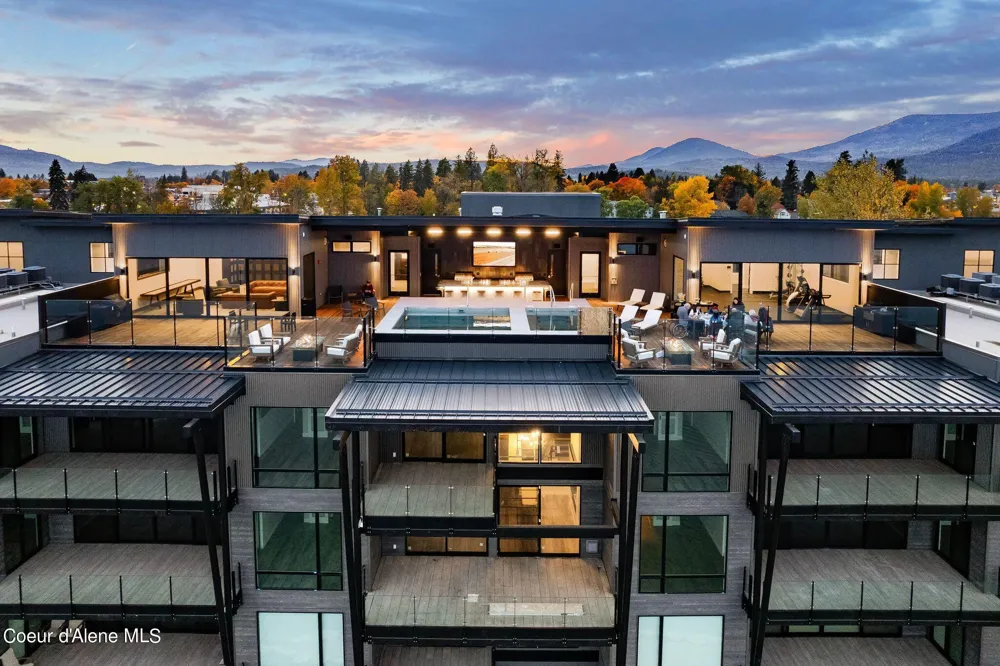 802 Sandpoint Ave ##8106 Sandpoint, ID 83864