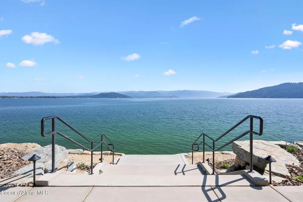 802 Sandpoint Ave ##8106 Sandpoint, ID 83864