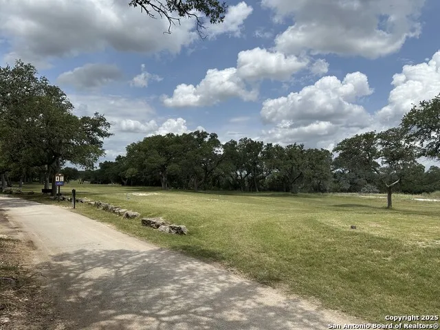 571 Rayner Ranch Spring Branch, TX 78070