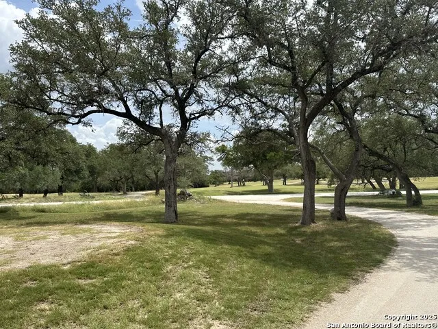 571 Rayner Ranch Spring Branch, TX 78070