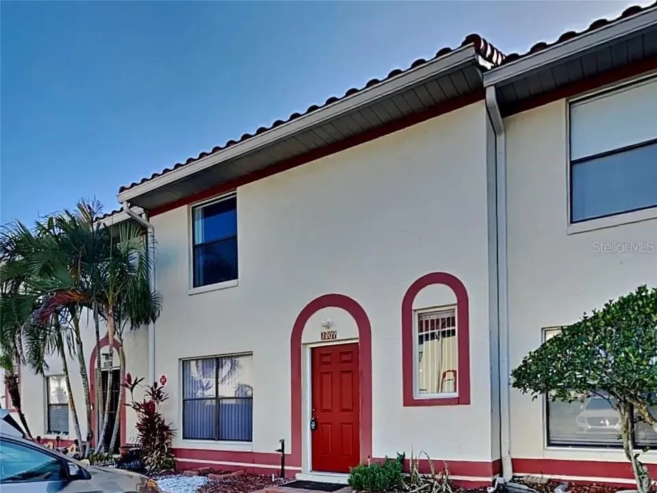 1709 SHADY RIDGE COURT #243