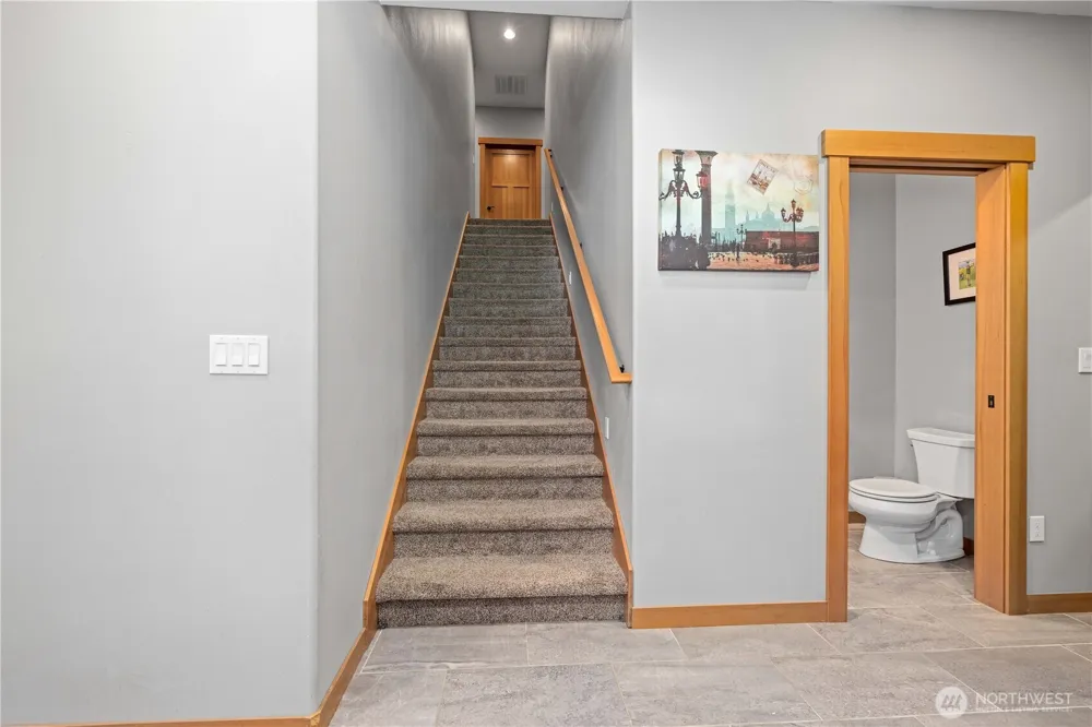 48 Golf Course Drive Pateros, WA 98846