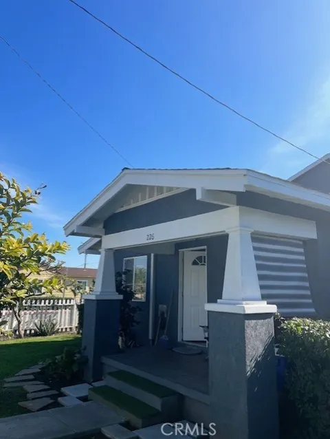 226 E Edinger Avenue