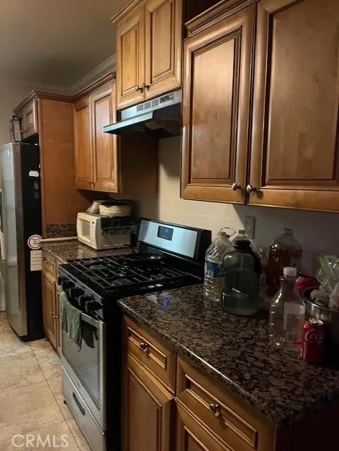 226 E Edinger Avenue Santa Ana, CA 92707