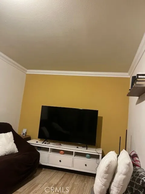 226 E Edinger Avenue Santa Ana, CA 92707