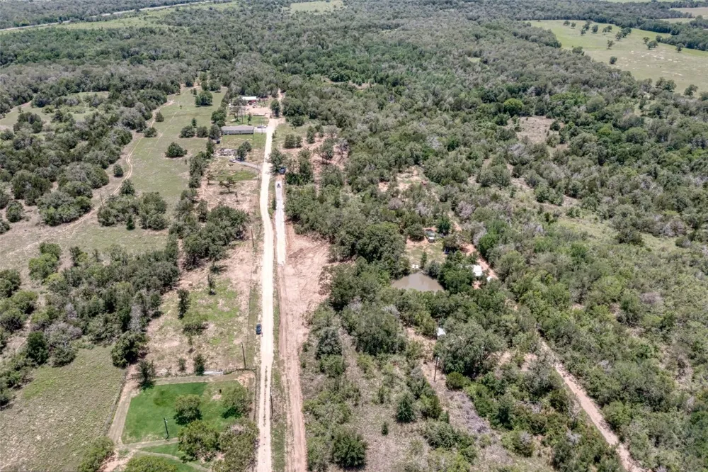 Walter Hoffman Road Cedar Creek, TX 78612