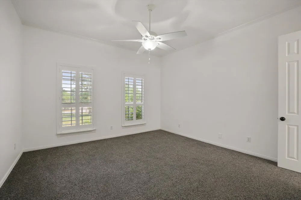 2800 Park Drive Dalworthington Gardens, TX 76016