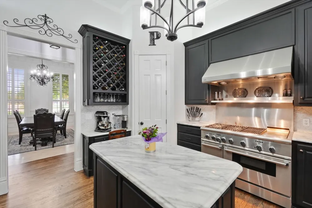 2800 Park Drive Dalworthington Gardens, TX 76016