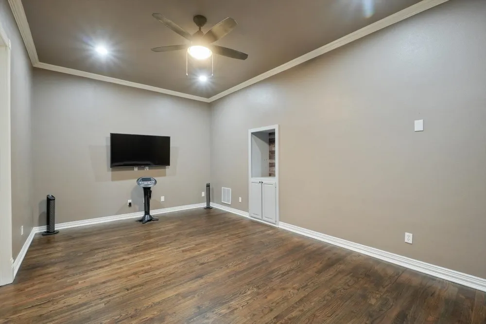 2800 Park Drive Dalworthington Gardens, TX 76016