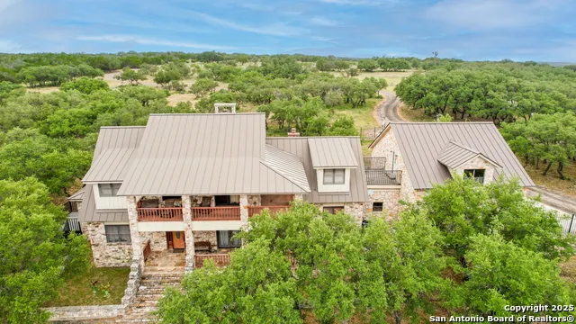 1305 camino real Junction, TX 76849