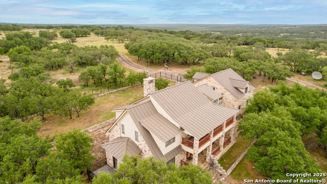 1305 camino real Junction, TX 76849