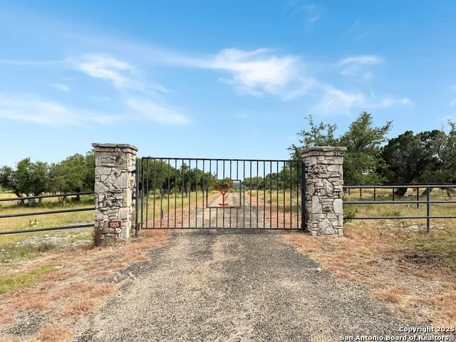 1305 camino real Junction, TX 76849