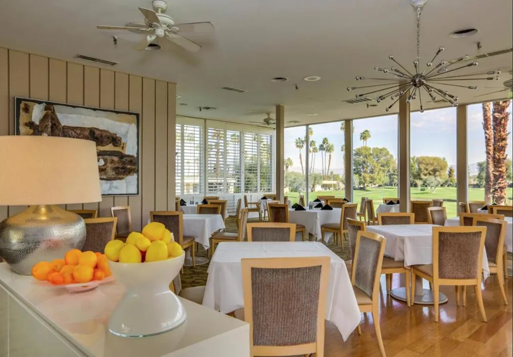 24 Desert Lakes Drive Palm Springs, CA 92264