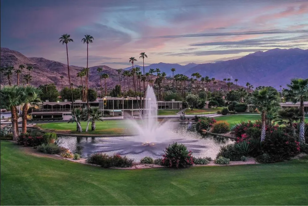 24 Desert Lakes Drive Palm Springs, CA 92264