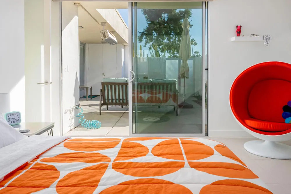 24 Desert Lakes Drive Palm Springs, CA 92264