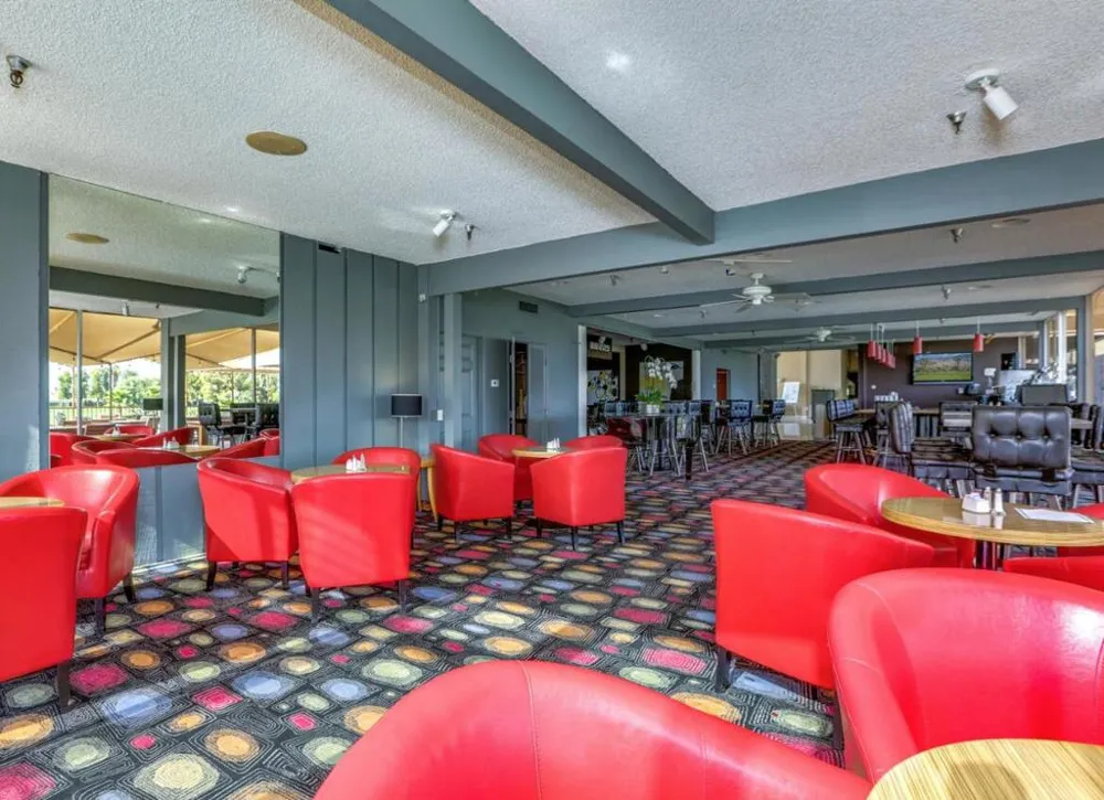 24 Desert Lakes Drive Palm Springs, CA 92264