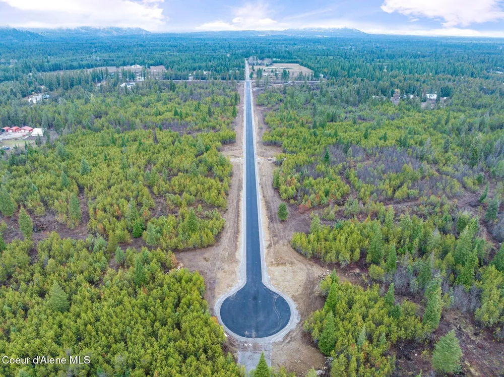 L7 B1 Mountain View Rd Rathdrum, ID 83858