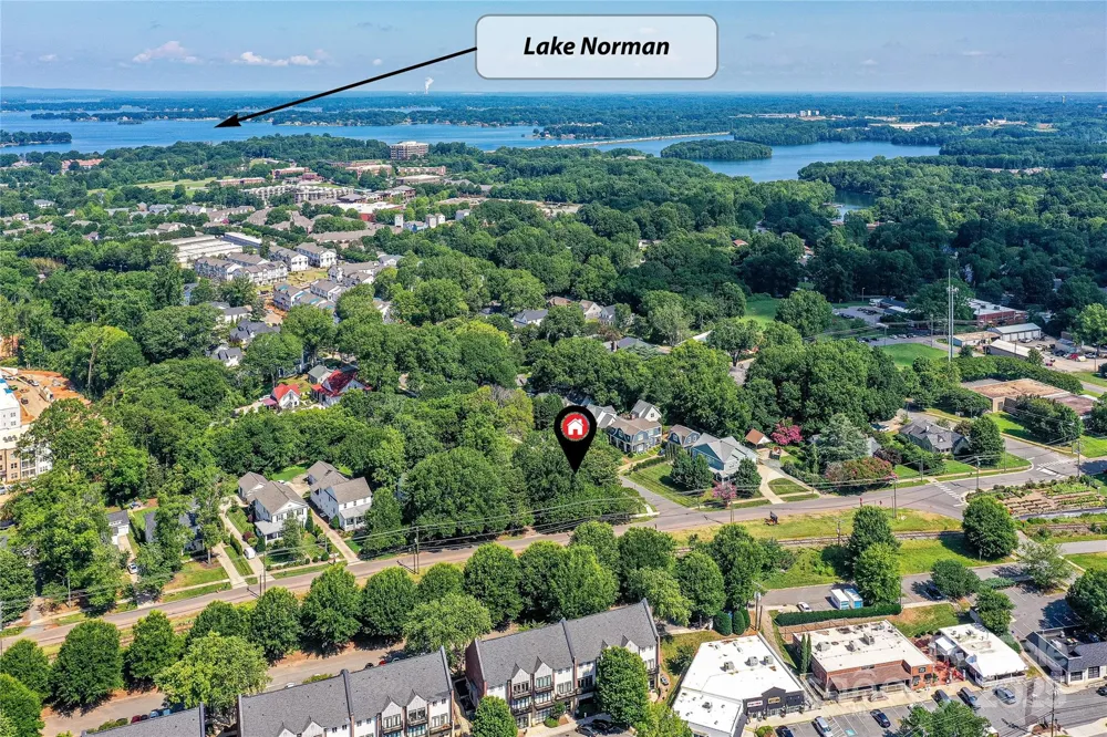 504 Potts Street Davidson, NC 28036
