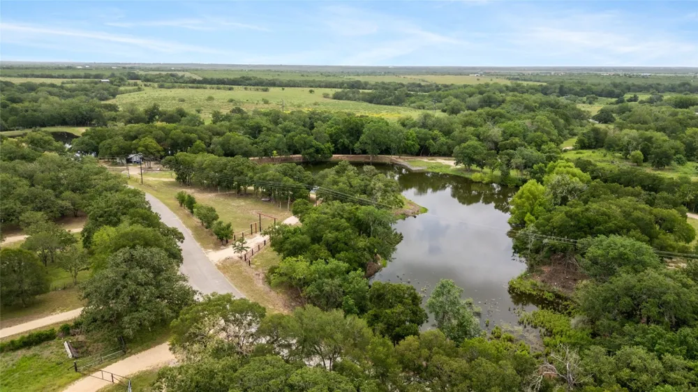 900 Old Lytton Springs Road Lockhart, TX 78644