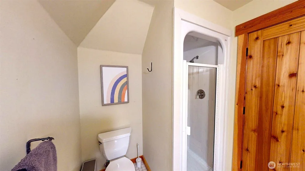 156 Poechmann Road Okanogan, WA 98840