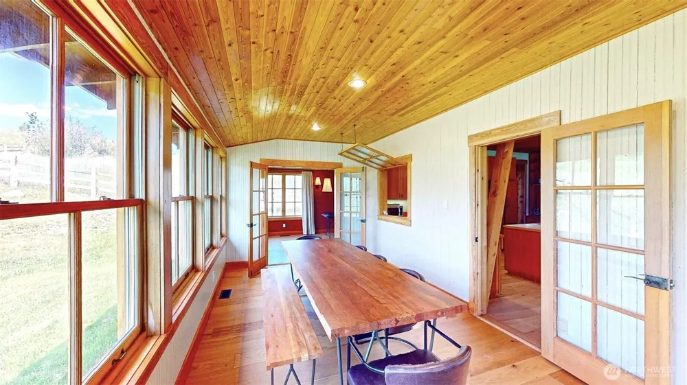 156 Poechmann Road Okanogan, WA 98840