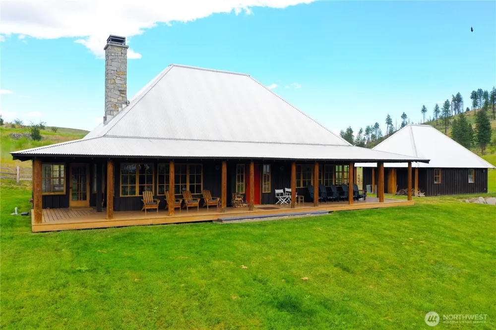 156 Poechmann Road Okanogan, WA 98840