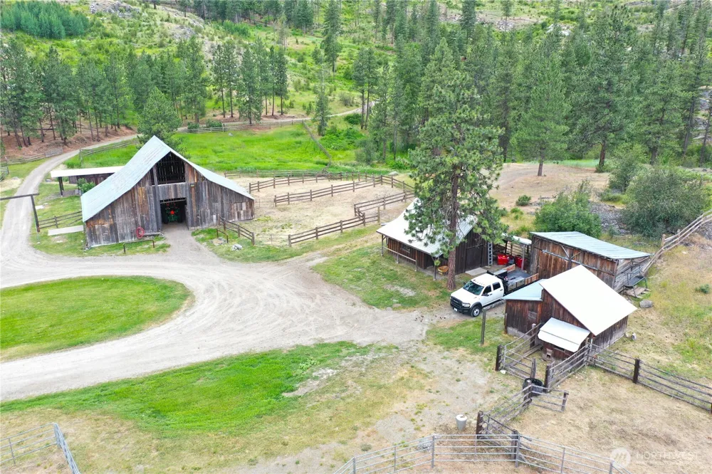 156 Poechmann Road Okanogan, WA 98840