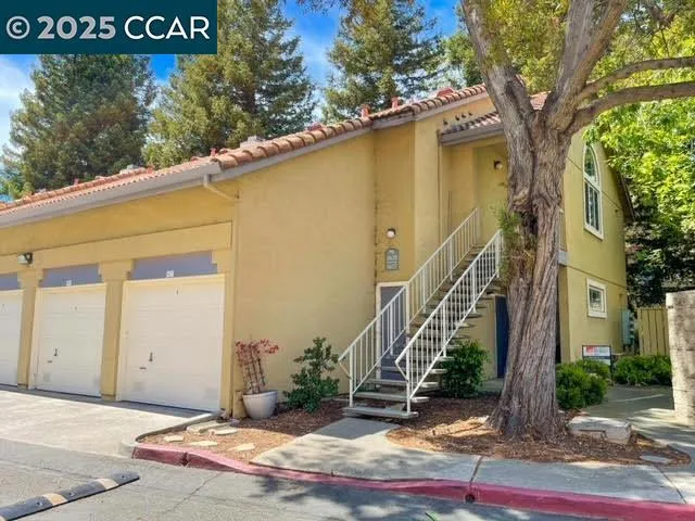 1407 Forest Run Hercules, CA 94547
