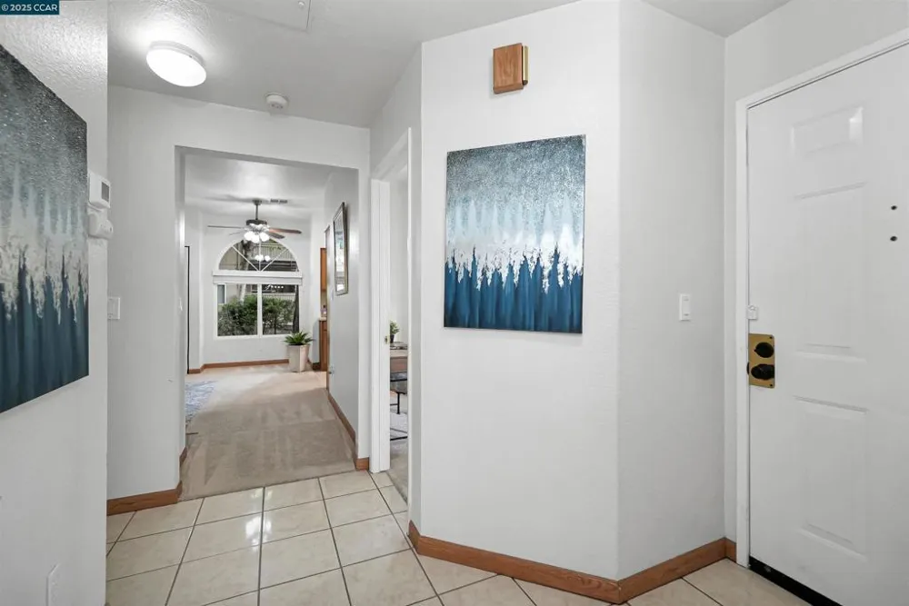 1407 Forest Run Hercules, CA 94547
