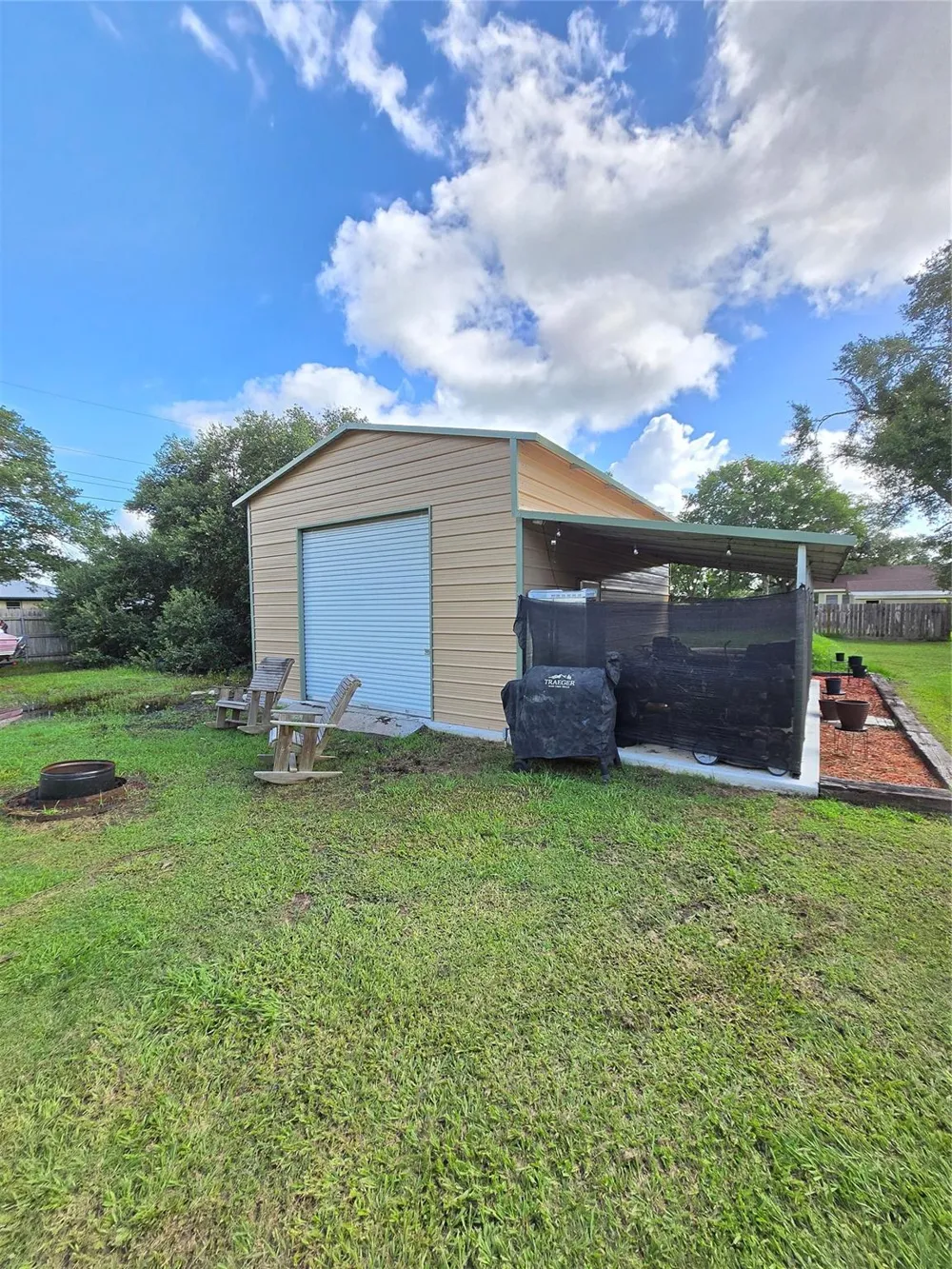 610 E Division Street Edna, TX 77957