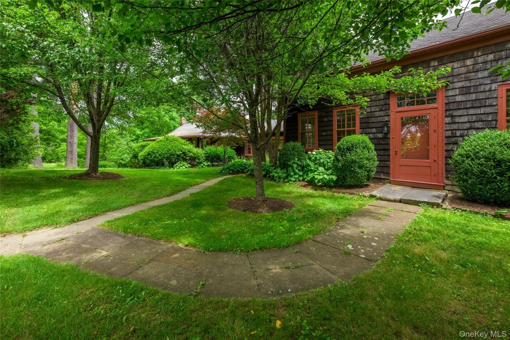 9960 Route 22 Hillsdale, NY 12529