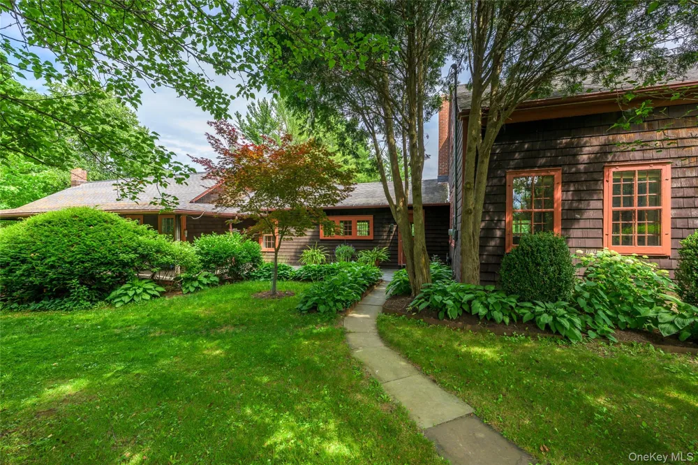 9960 Route 22 Hillsdale, NY 12529