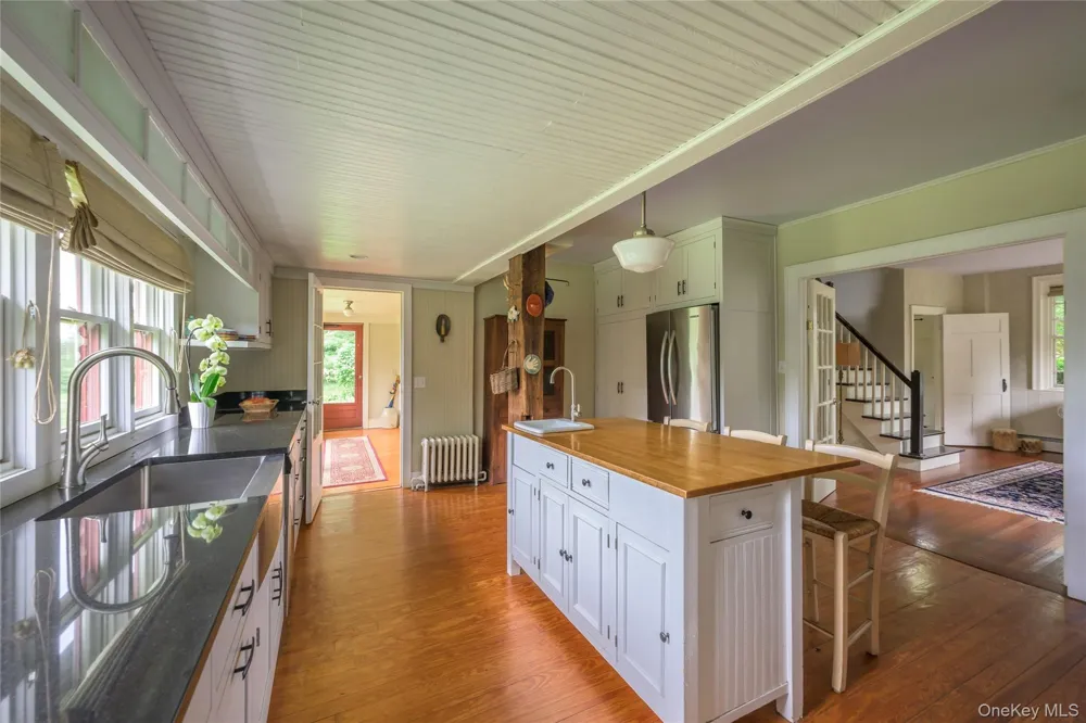 9960 Route 22 Hillsdale, NY 12529